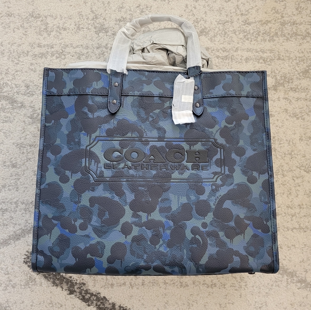NWT Field Tote 40 With Camo Print